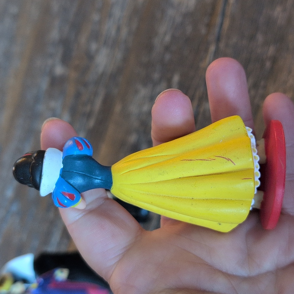 Disney PVC Princess Snow White and Villains Figurine Set - Picture 8 of 10
